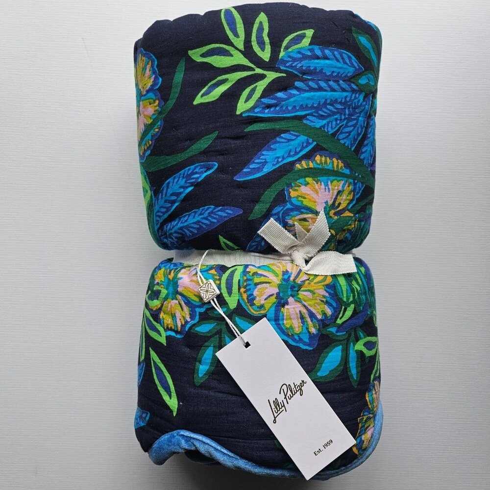 Lilly Pulitzer Throw Blanket Multi Hottest Spot Velvet scallop tropical coastal